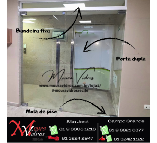 Porta dupla com bandeira fixa
